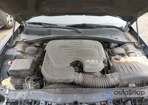 2012 Chrysler 300 из США, поврежденный, VIN 2C3CCAAG0CH142519